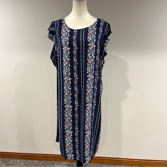 Old Navy Dresses & Skirts - Old Navy Floral Stripe Cap-Sleeve Shift Dress size extra large